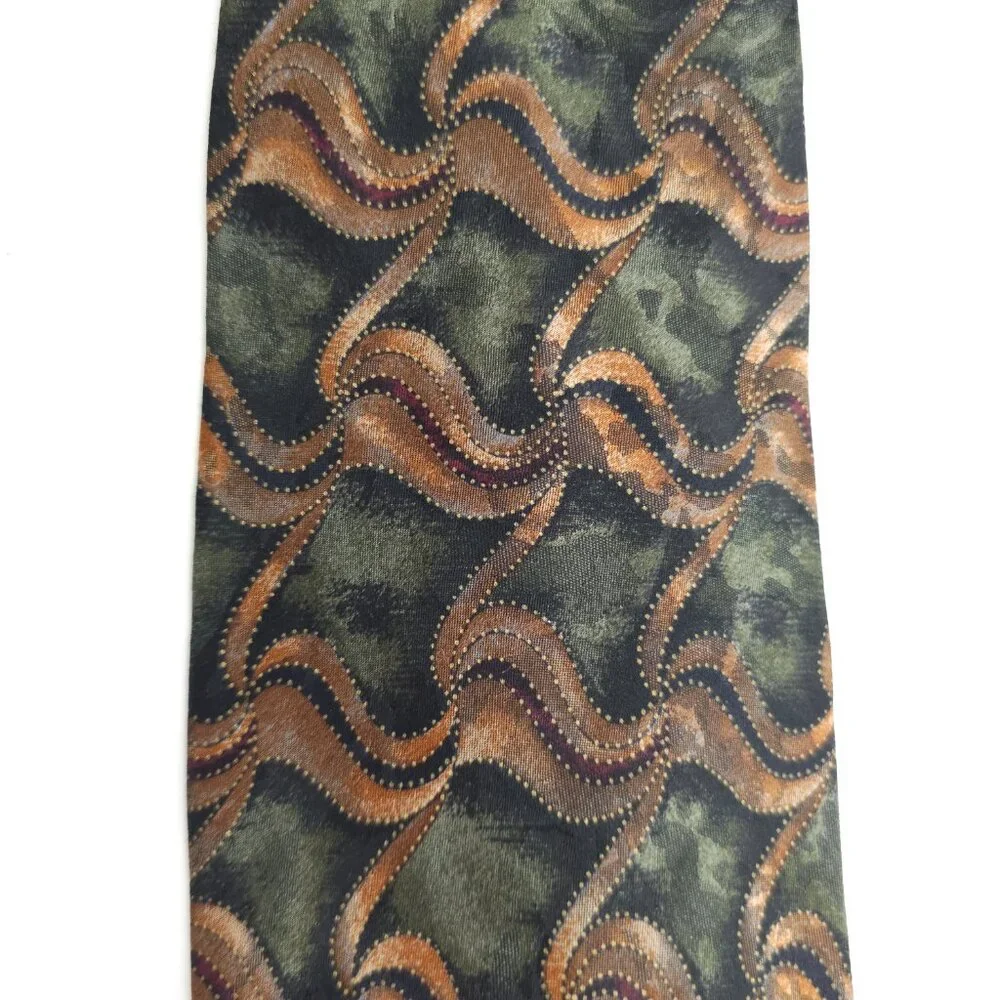 jf j.ferrar Men Necktie 100% Silk Geometric Green Beige Black 60x4 - NWOT